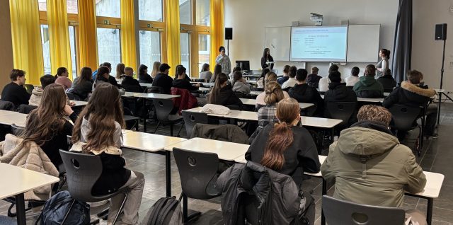 Besuch an der Fachoberschule II in Nürnberg